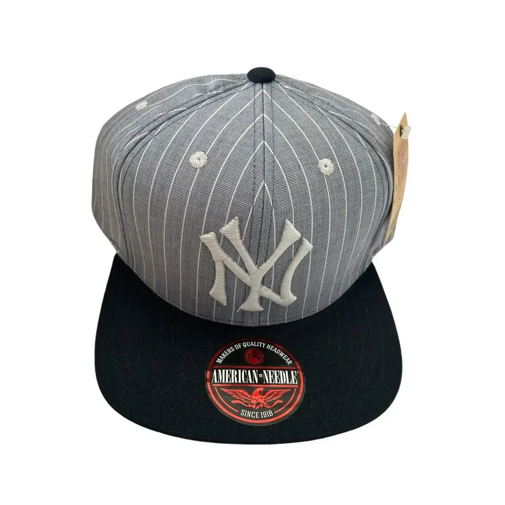New York Yankees Strapback Cooperstown Collection Pinstripes NWT American Needle